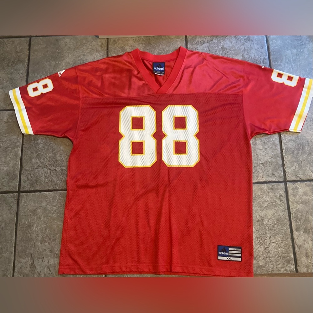 Vintage Kansas City Chiefs Jersey. 2XL. #88 Gonzalez